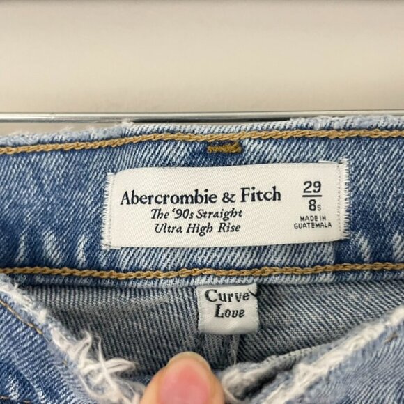 Abercrombie & Fitch Curve Love High Rise The '90s Straight Jeans Size 29 Short - Picture 3 of 7